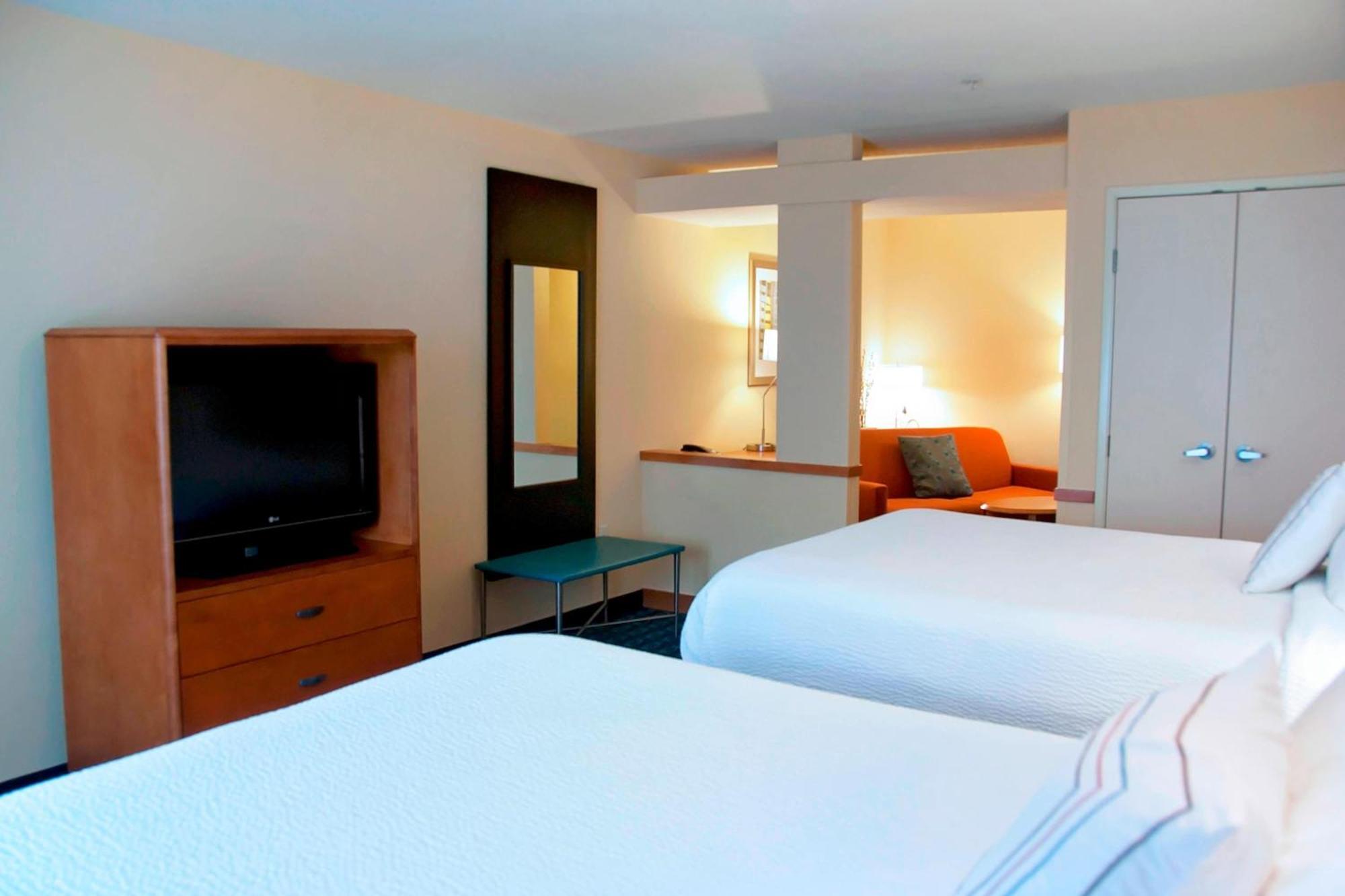 Fairfield Inn & Suites Ames Ngoại thất bức ảnh