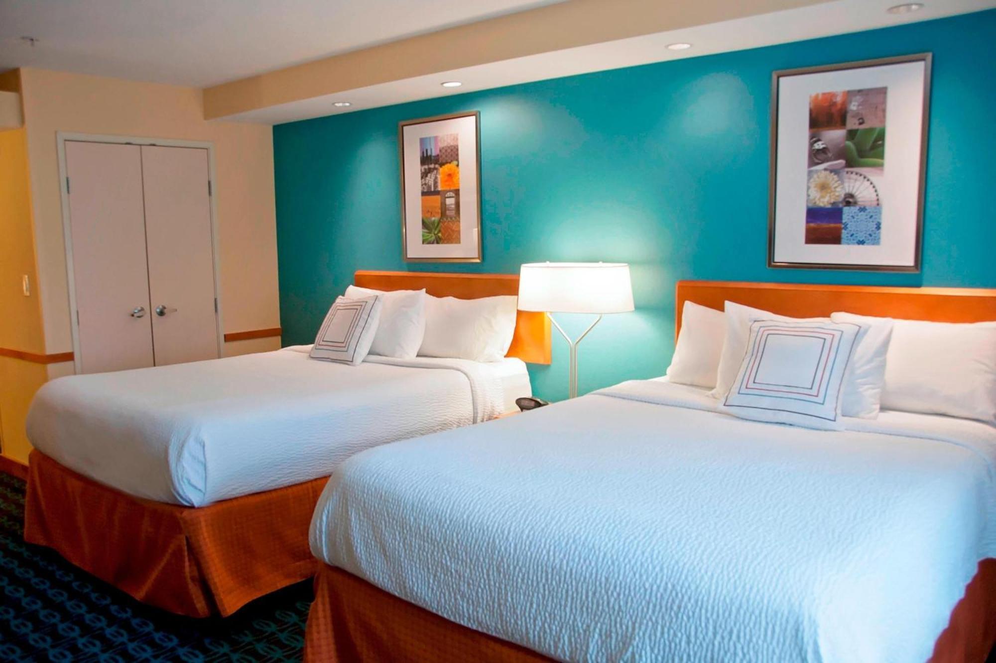 Fairfield Inn & Suites Ames Ngoại thất bức ảnh